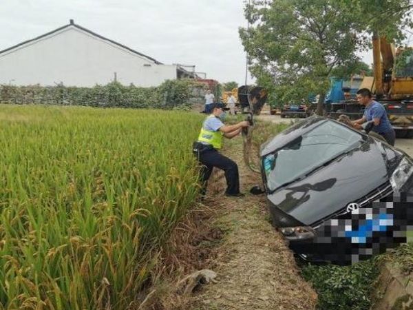 李沧区吊车出租公司电话_汽车道路救援